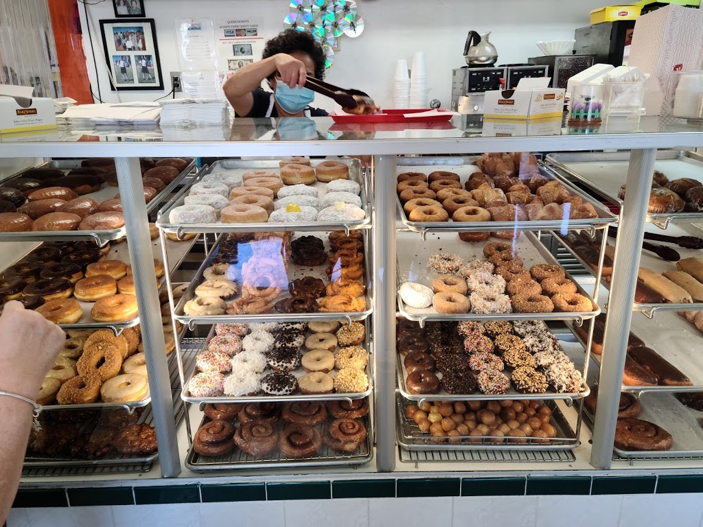 Queen Donuts | 5975 W Western Way Cir # 110, Tucson, AZ 85713 | Phone: (520) 908-3280