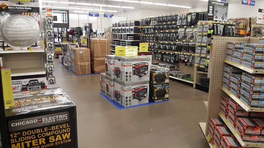 Harbor Freight Tools | 3201 US-75 #103, Sherman, TX 75090, USA | Phone: (903) 892-5941