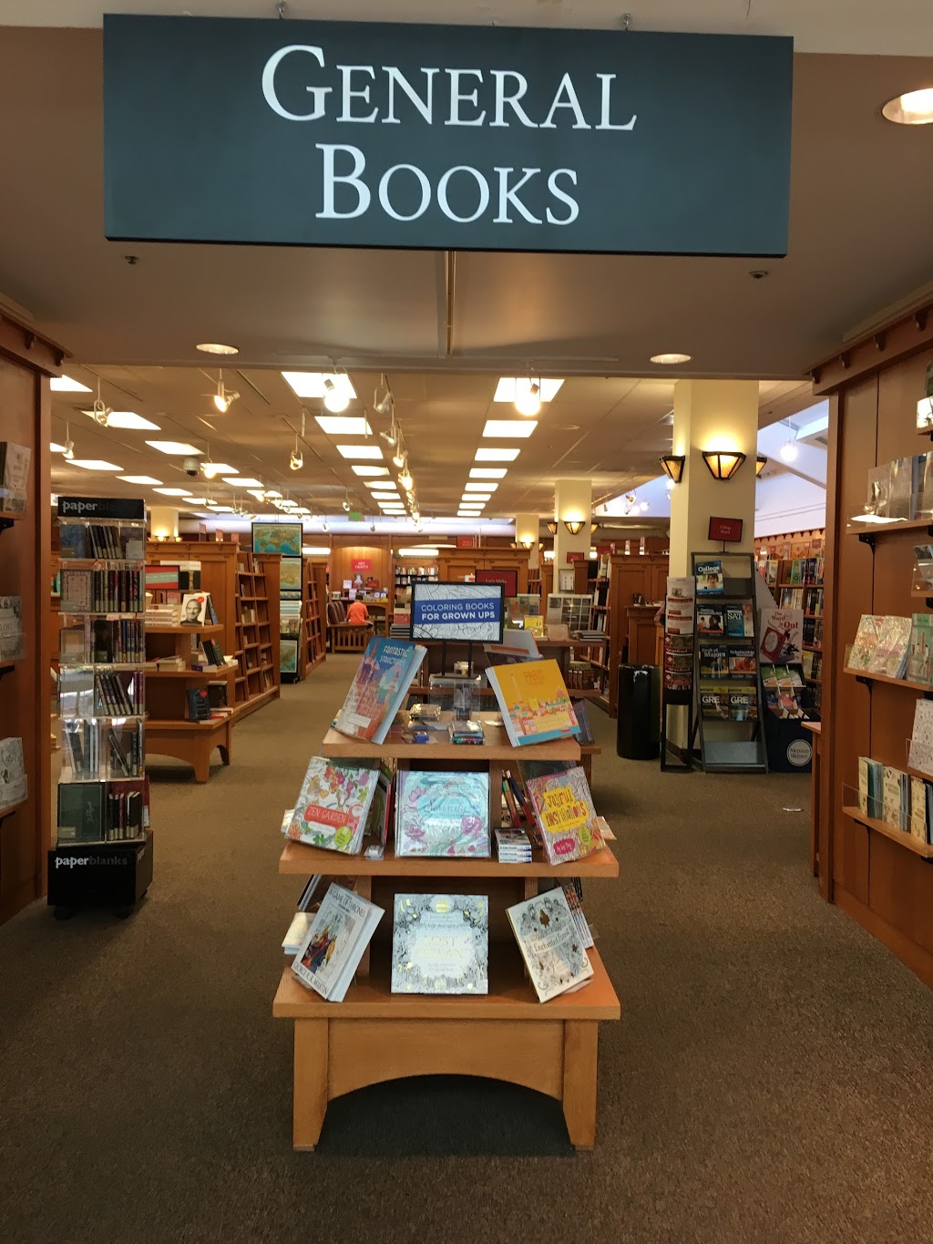 Stanford Bookstore & Cardinal Technology Center | 519 Lasuen Mall, Stanford, CA 94305, USA | Phone: (650) 329-1217