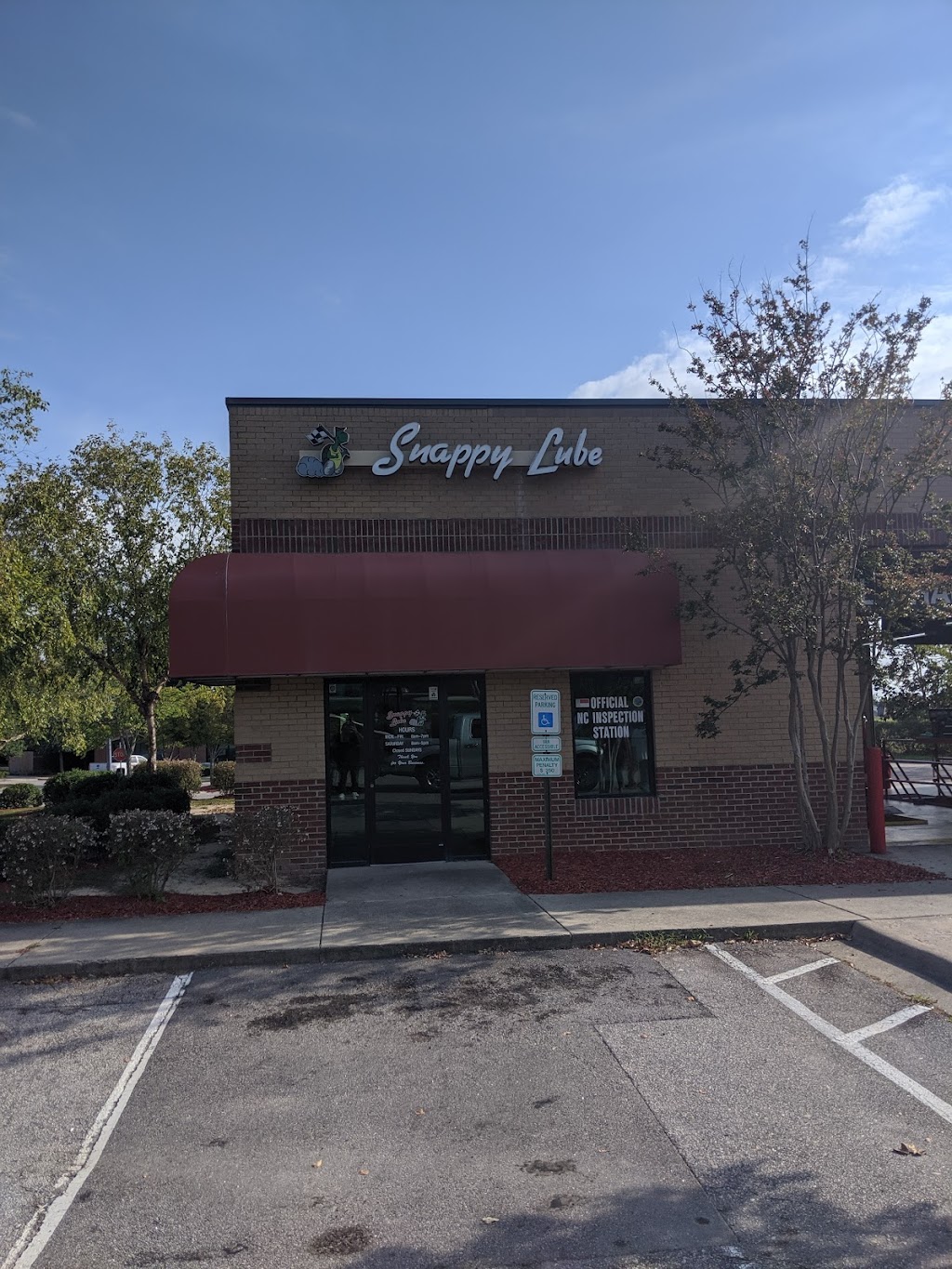 Snappy Lube | 1101 Autumn View Dr, Knightdale, NC 27545, USA | Phone: (919) 266-1997 Snappy Lube | 1101 Autumn View Dr, Knightdale, NC 27545, USA | Phone: (919) 266-1997
