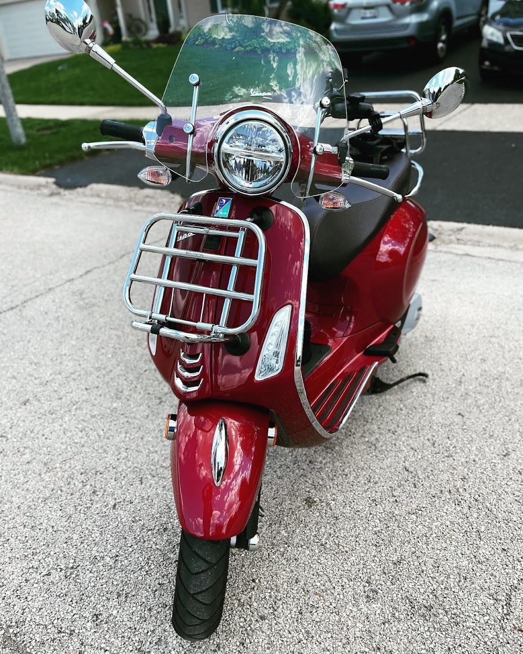 Vespa Downers Grove | 2101 Ogden Ave, Downers Grove, IL 60515, USA | Phone: (630) 515-3455