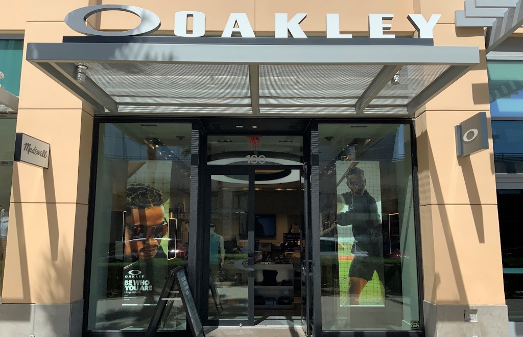 Oakley Store | 1985 Festival Plaza Dr, Las Vegas, NV 89135, USA | Phone: (702) 360-0547