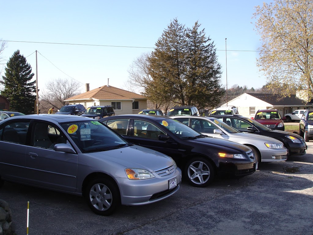 Meeker Hill Auto Sales | W215N11251 Appleton Ave, Germantown, WI 53022, USA | Phone: (262) 628-3600