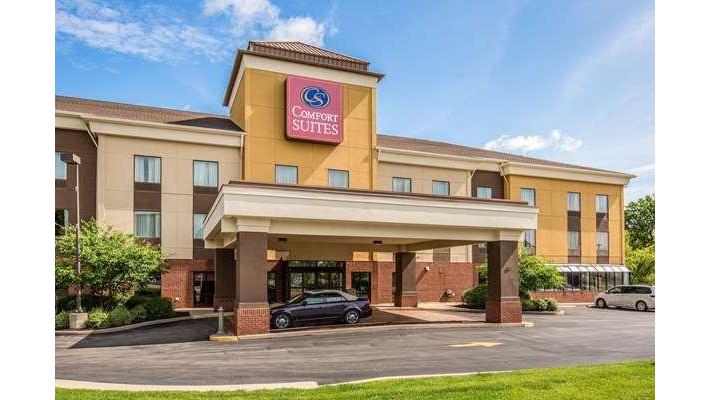 Comfort Suites | 137 Ludwig Dr, Fairview Heights, IL 62208, USA | Phone: (618) 394-0202
