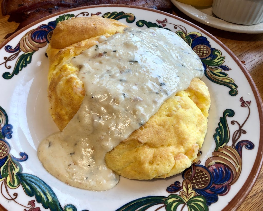 The Oak Table Cafe | 3290 NW Mt Vintage Way, Silverdale, WA 98383, USA | Phone: (360) 204-5198