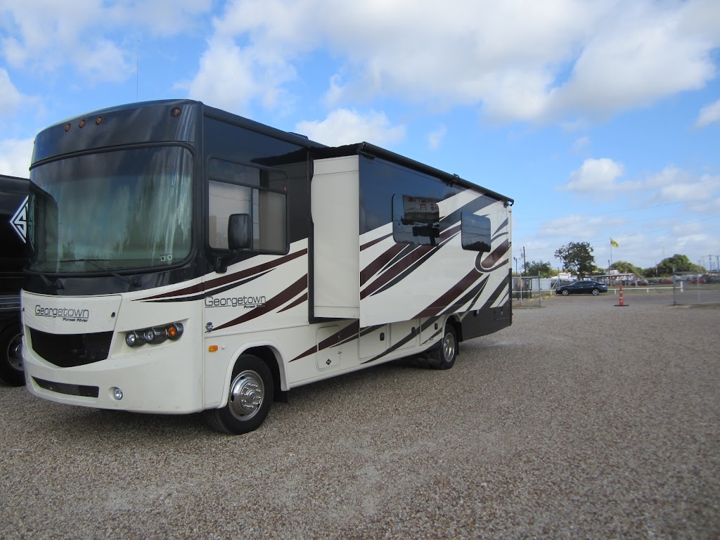 RV Rentals Usa, Inc. | 1615 Hines Rd, Cleburne, TX 76031, USA | Phone: (817) 517-7247