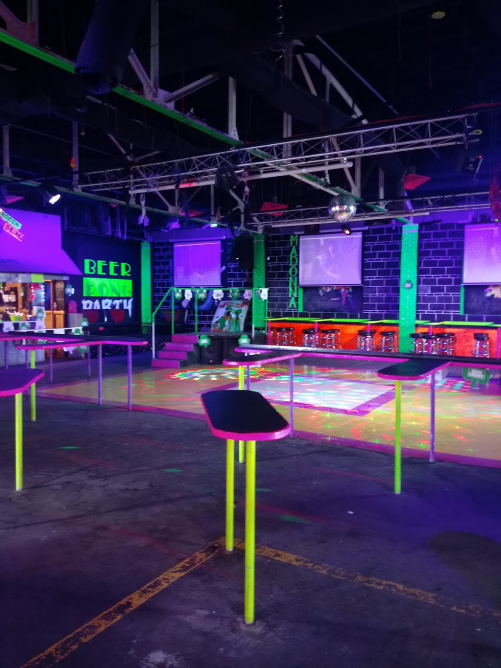 Neon Wild | 1802 Clay St, North Kansas City, MO 64116, USA | Phone: (816) 421-6366