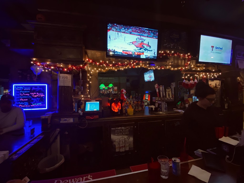 Tappers Pub | 877 E Auburn Rd, Rochester Hills, MI 48307, USA | Phone: (248) 852-1983