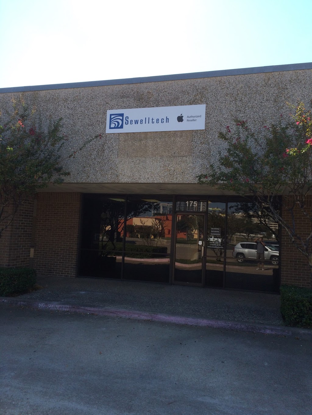 Sewelltech | 2707 N Stemmons Fwy #175, Dallas, TX 75207 | Phone: (214) 845-8198