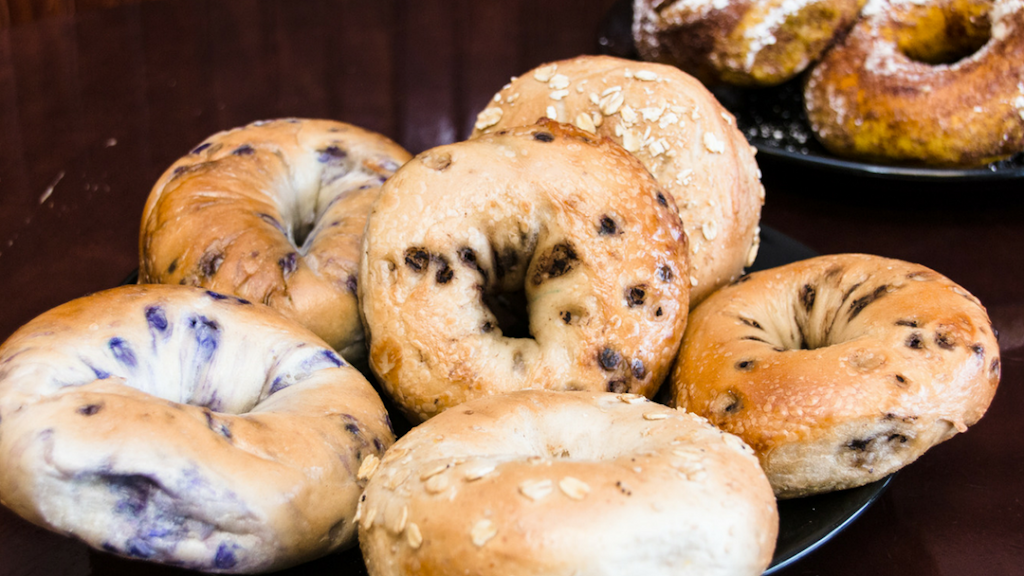 Bagel Bistro | 706 Union Ave, Middlesex, NJ 08846, USA | Phone: (732) 667-5510