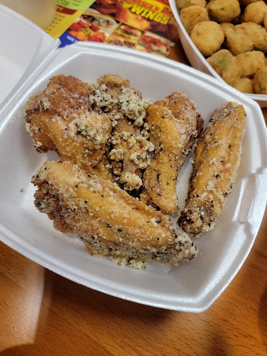 Americas Bestwings | 5201 Plaza Dr, Hopewell, VA 23860, USA | Phone: (804) 931-5870