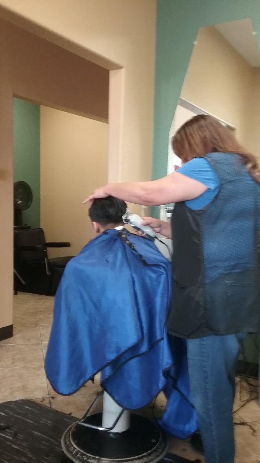Noras Hair Salon | 101 S Main St, Lake Elsinore, CA 92530, USA | Phone: (951) 674-7518