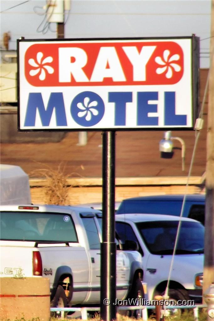 Ray Motel | 2703 W Division St, Arlington, TX 76012, USA | Phone: (817) 275-6463