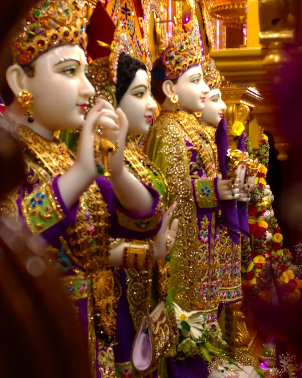 BAPS Shri Swaminarayan Mandir | 5419 E Broad St, Columbus, OH 43213 | Phone: (614) 873-7300