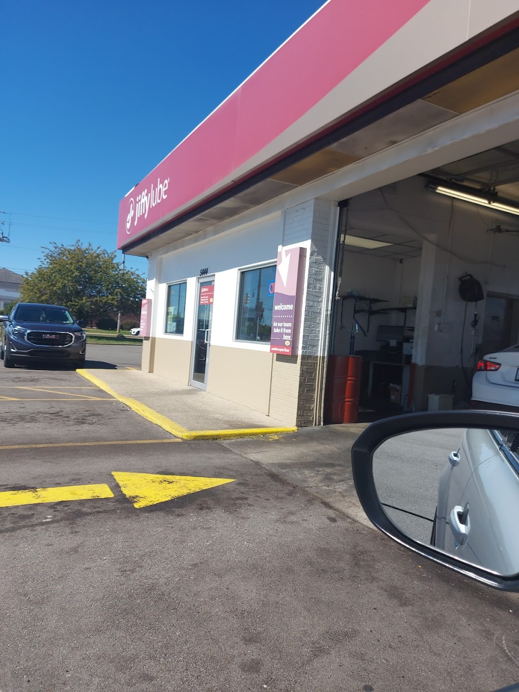 Jiffy Lube | 5444 W 38th St, Indianapolis, IN 46254, USA | Phone: (317) 299-7836