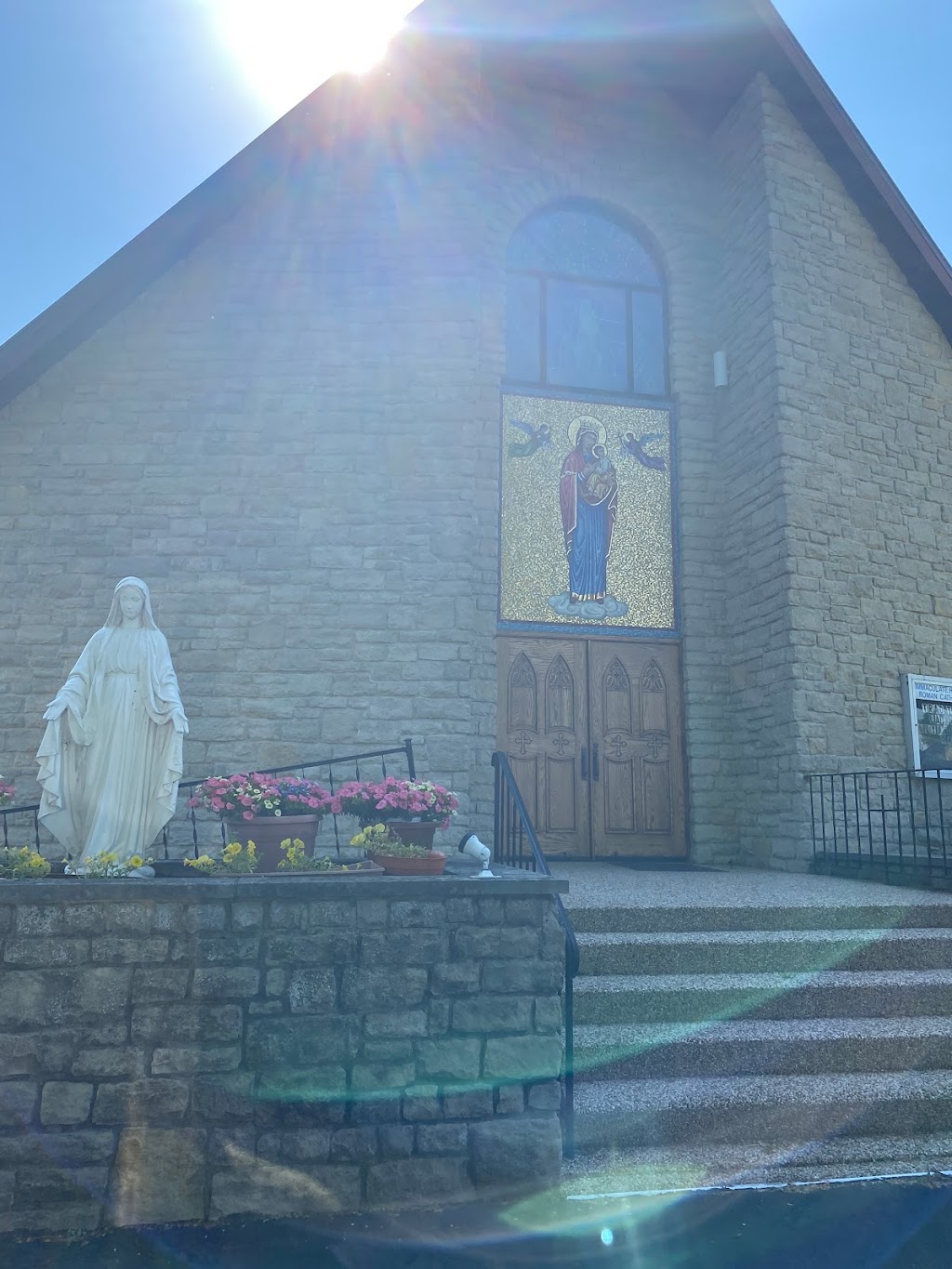 Immaculate Heart of Mary | 2935 Chenoweth Rd, Akron, OH 44312, USA | Phone: (330) 644-3526
