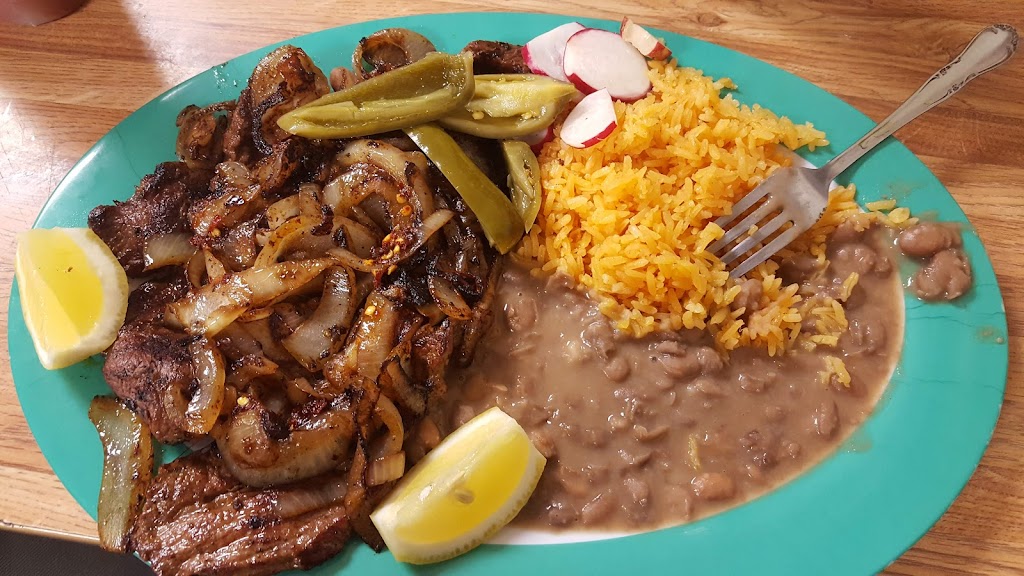 Sheylas Taqueria | 3375 W Olive Ave, Fresno, CA 93722 | Phone: (559) 367-9085