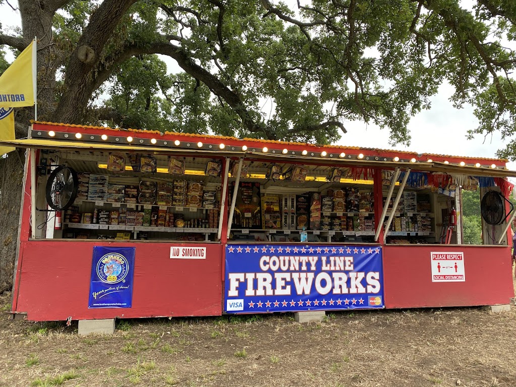 County Line - Fireworks | 11596 TX-34, Quinlan, TX 75474, USA | Phone: (903) 274-5617