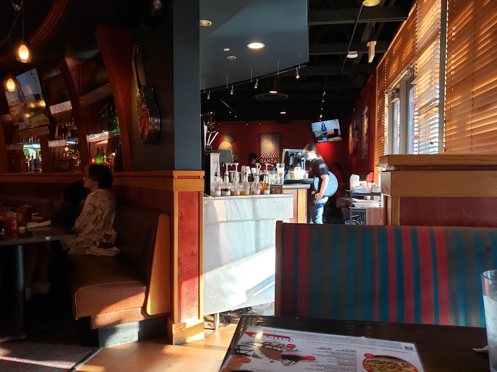 Red Robin Gourmet Burgers and Brews | 13001 Manchester Rd, Des Peres, MO 63131, USA | Phone: (314) 821-6400