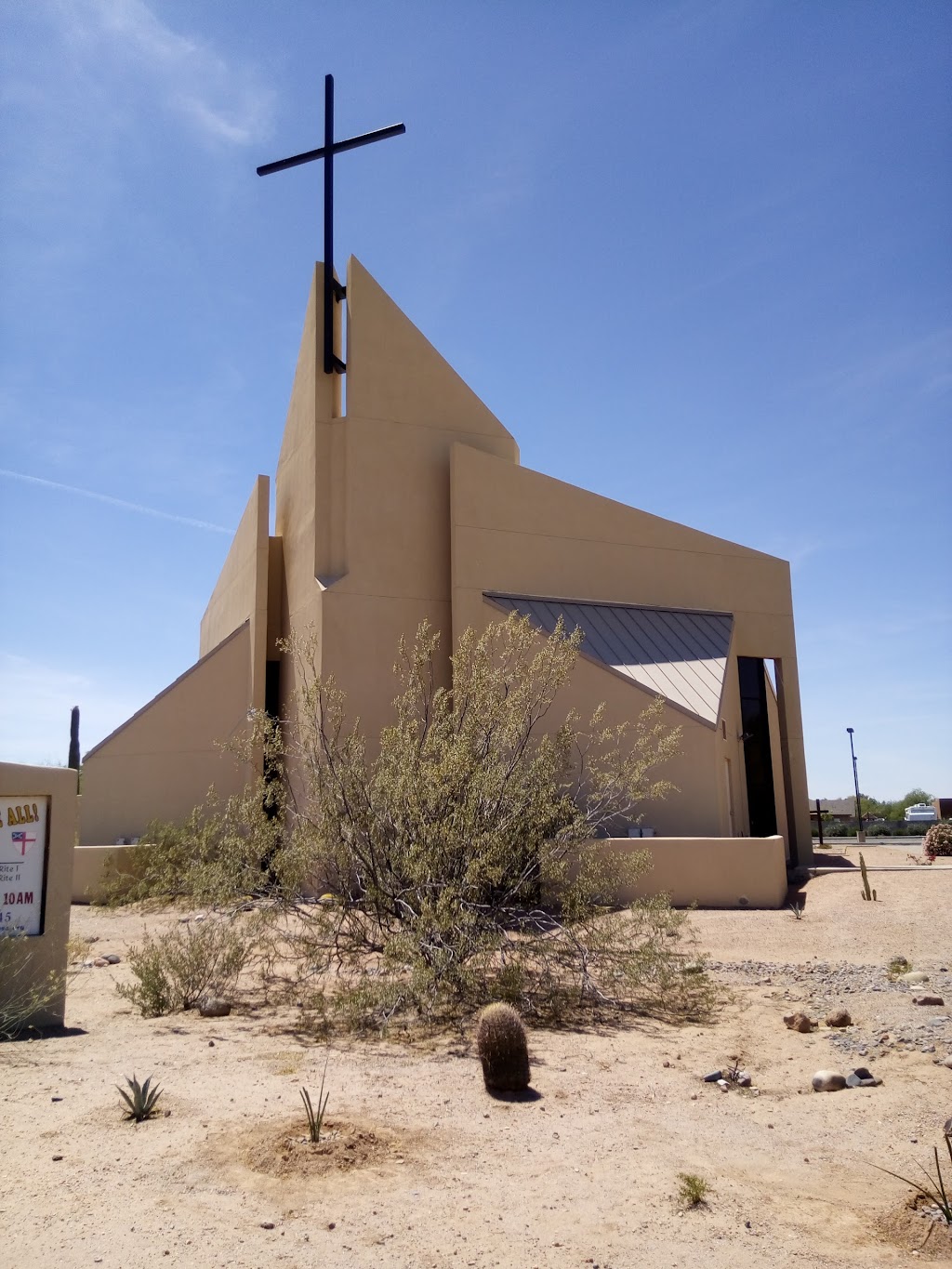 Church of the Transfiguration | 514 S Mountain Rd, Mesa, AZ 85208, USA | Phone: (480) 986-1145