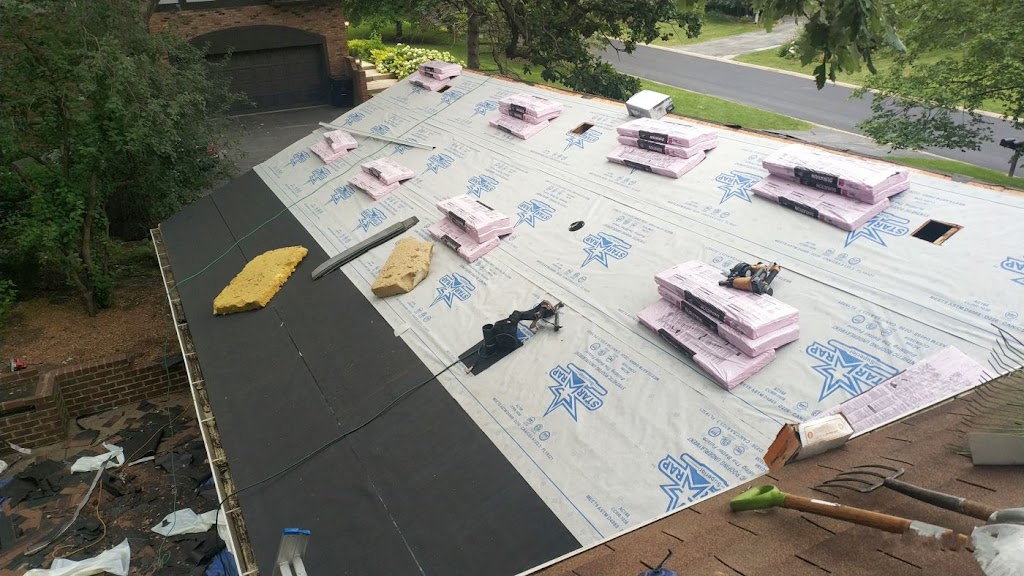 Vald Roofing LLC | 6660 S Brainard Ave, Countryside, IL 60525, USA | Phone: (773) 698-0233