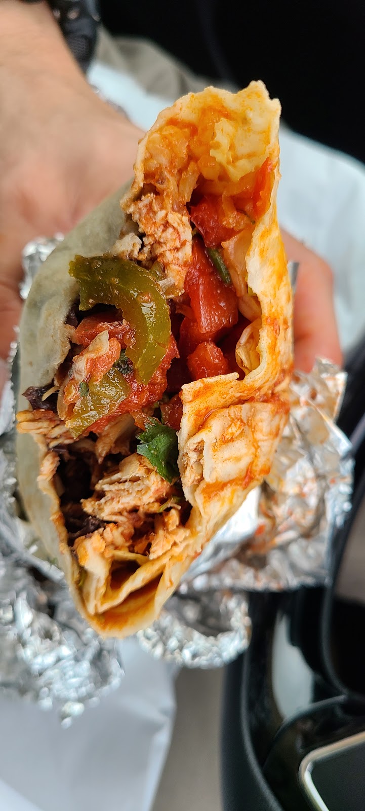 Blue Coast Burrito | 640 S Mt Juliet Rd, Mt. Juliet, TN 37122, USA | Phone: (615) 288-3613