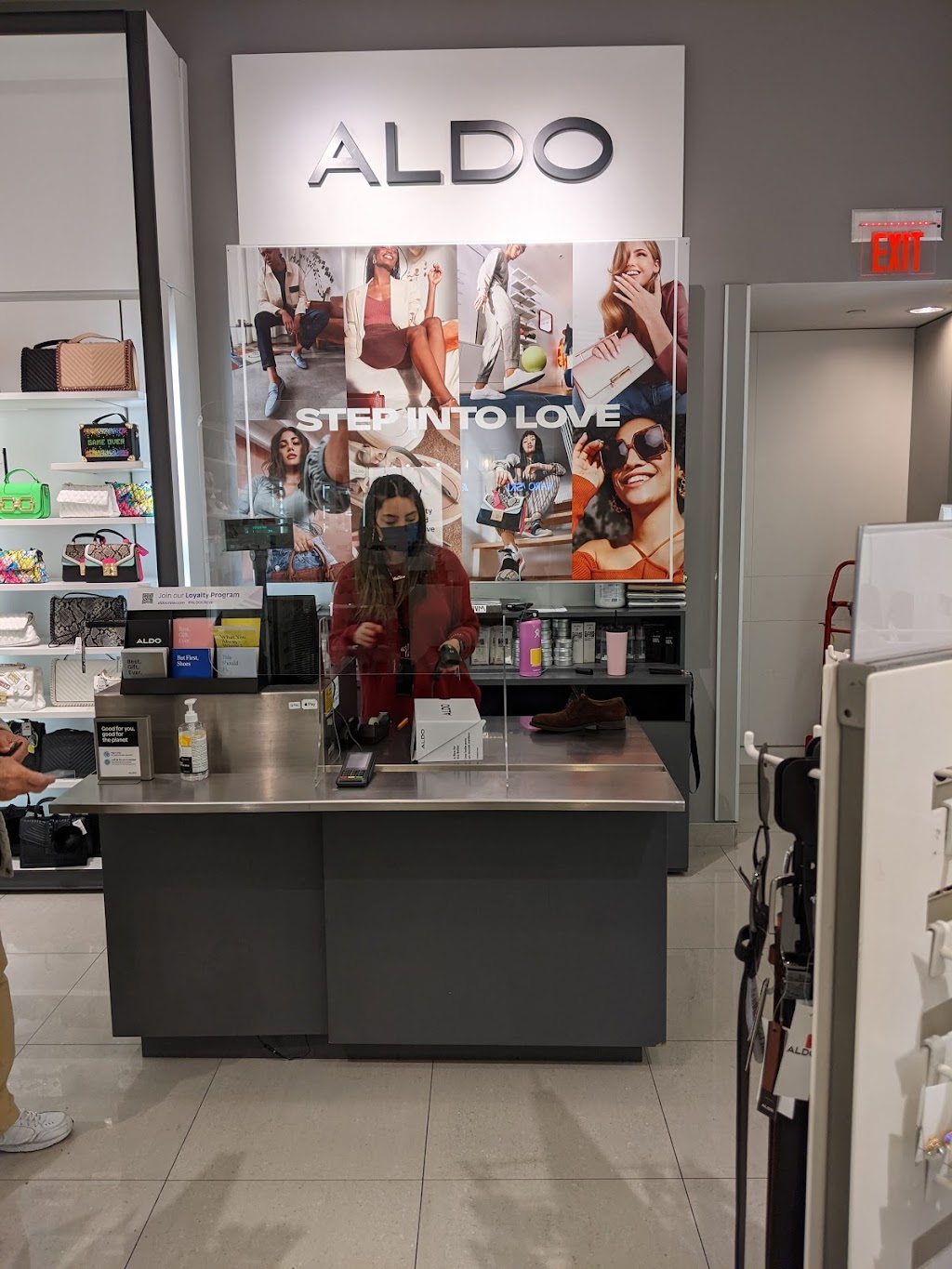 ALDO | 266 Hillsdale Shopping Ctr l266, San Mateo, CA 94403 | Phone: (650) 349-8020