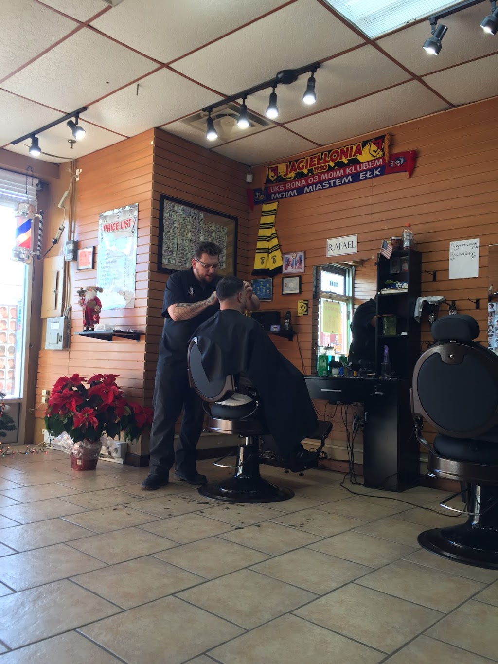 Rafael’s Barbershop | 1427 A Forest Ave, Staten Island, NY 10302, USA | Phone: (347) 819-2538