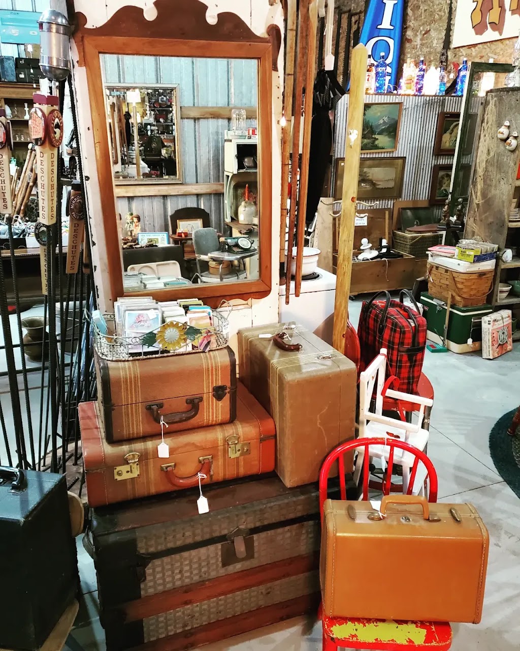 The Vintage Tin | 19763 320th St, New Prague, MN 56071, USA | Phone: (952) 200-5848