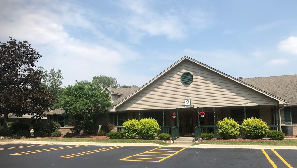 Aspen Assisted Living | 32406 W Seven Mile Rd, Livonia, MI 48152 | Phone: (248) 987-4460