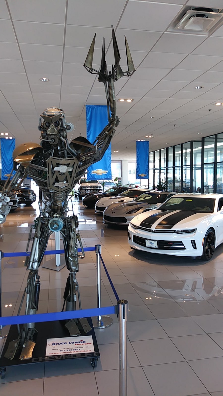 Bruce Lowrie Chevrolet | 711 SW Loop 820, Fort Worth, TX 76134, USA | Phone: (817) 264-7776