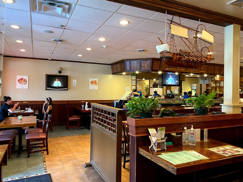 Lees Wayne Sushi | Glen Ridge Shopping Center, 1475 NJ-23, Wayne, NJ 07470, USA | Phone: (973) 694-2425