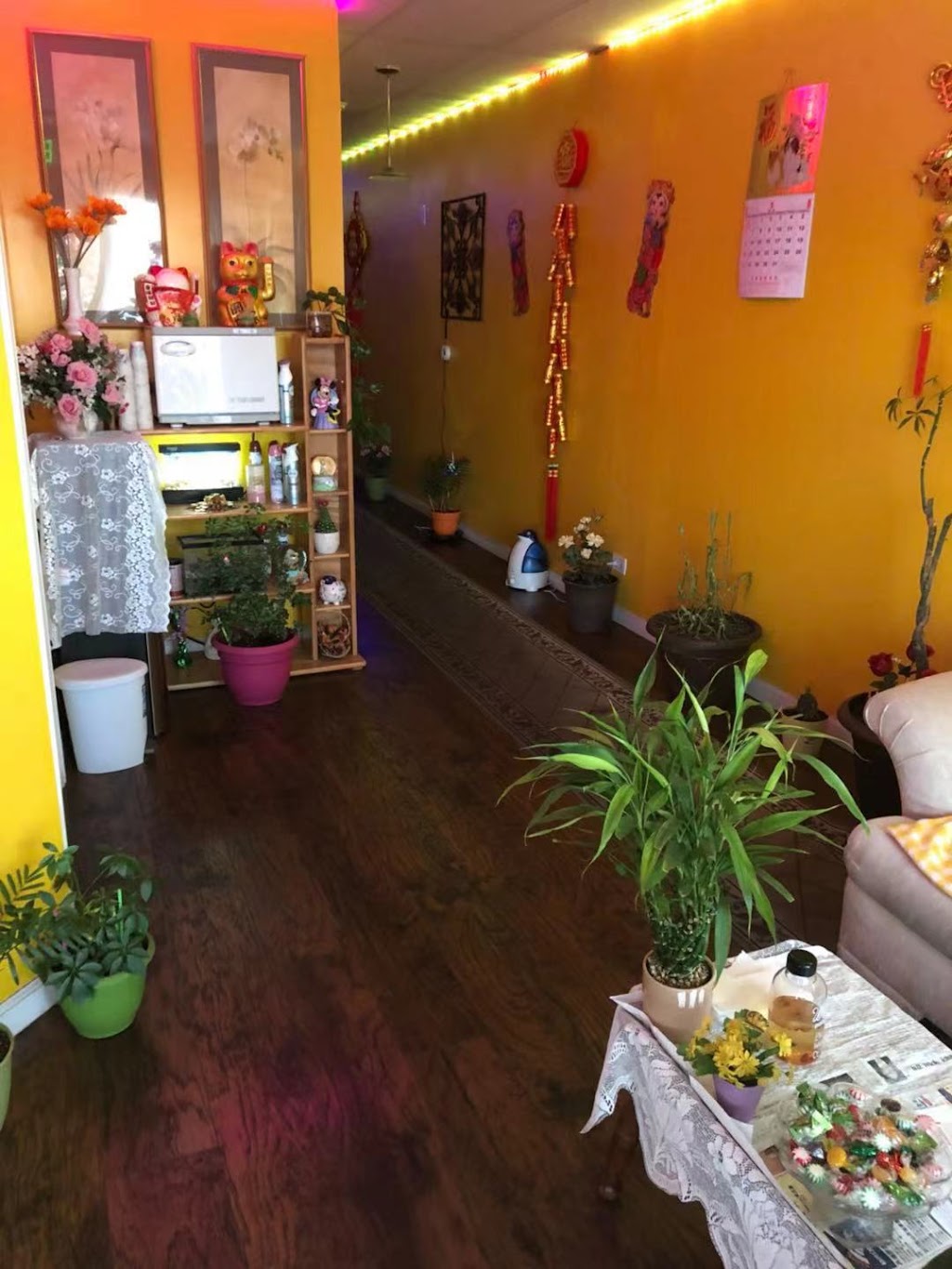 Massage | 9202 W Alameda Ave, Denver, CO 80226, USA | Phone: (303) 984-6274