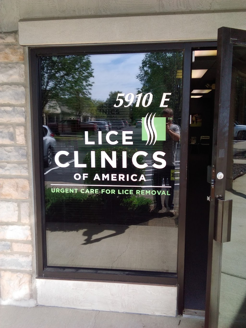 Lice Clinics of America - Dublin & Columbus | 5910 Wilcox Pl Suite E, Dublin, OH 43016, USA | Phone: (614) 825-3802