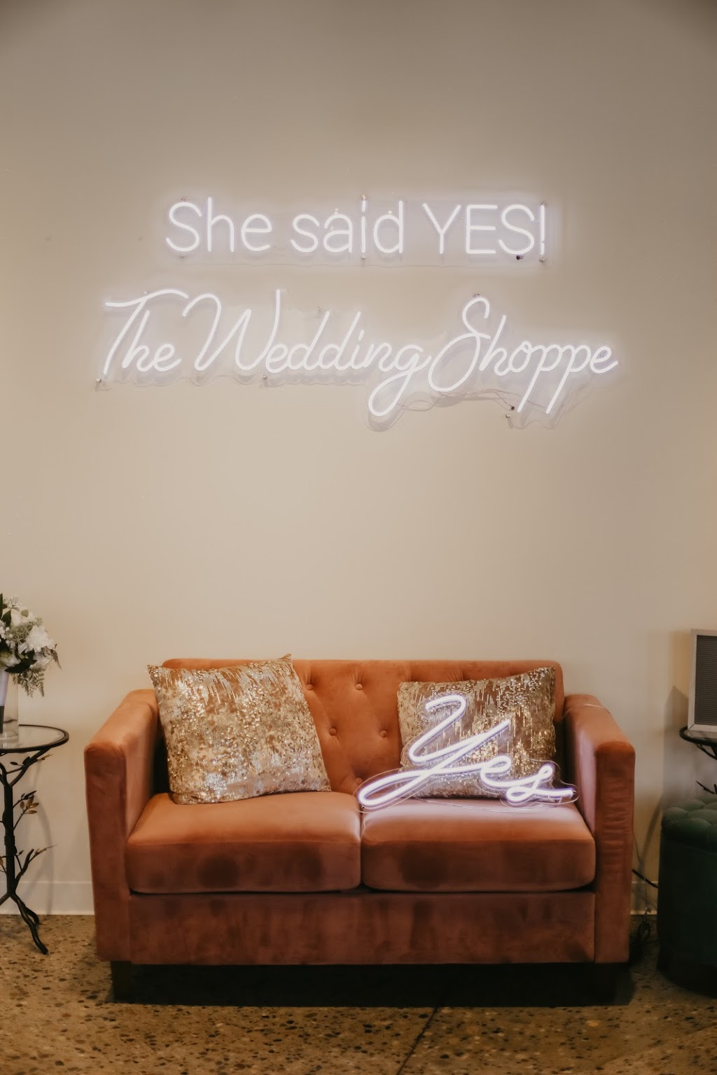 The Wedding Shoppe Michigan | 2186 Coolidge Hwy, Berkley, MI 48072, USA | Phone: (248) 541-1988