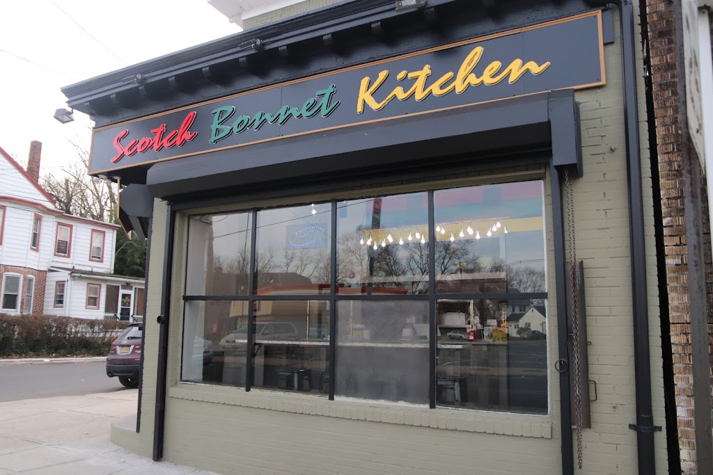 The Scotch Bonnet Kitchen | 901 Pennington Ave, Trenton, NJ 08618 | Phone: (609) 218-5787