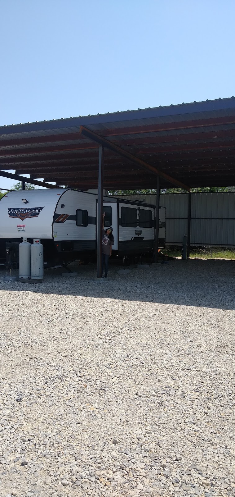 Cedar Hollow RV Park | 177 McFarland Ln, Weatherford, TX 76088 | Phone: (817) 458-8438