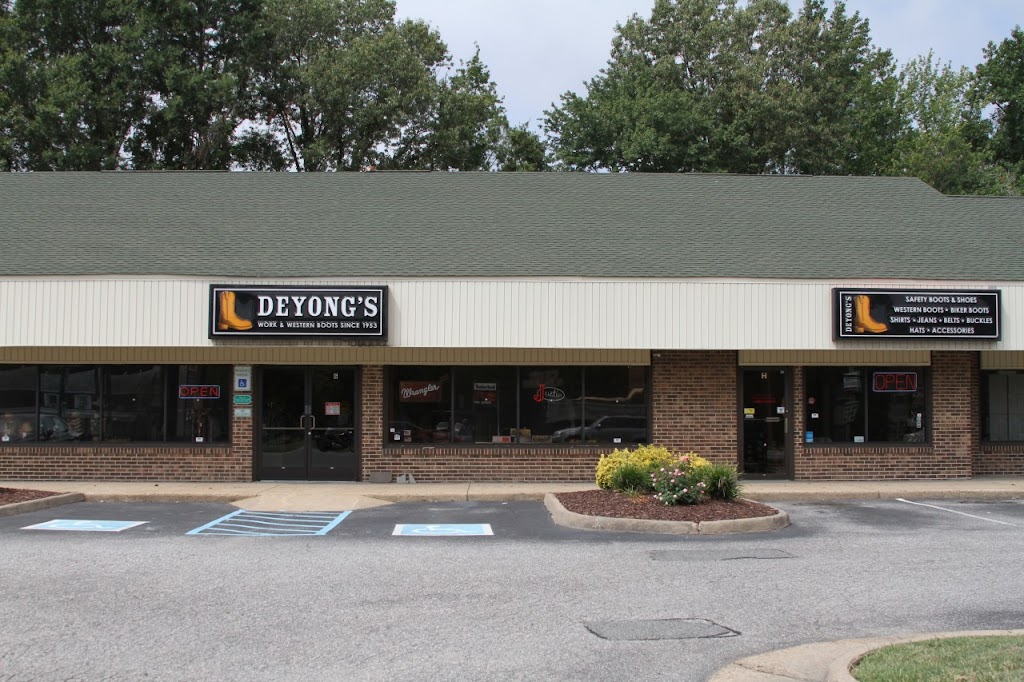 Deyongs Boots | 6139 Jefferson Ave, Newport News, VA 23605, USA | Phone: (757) 838-1000