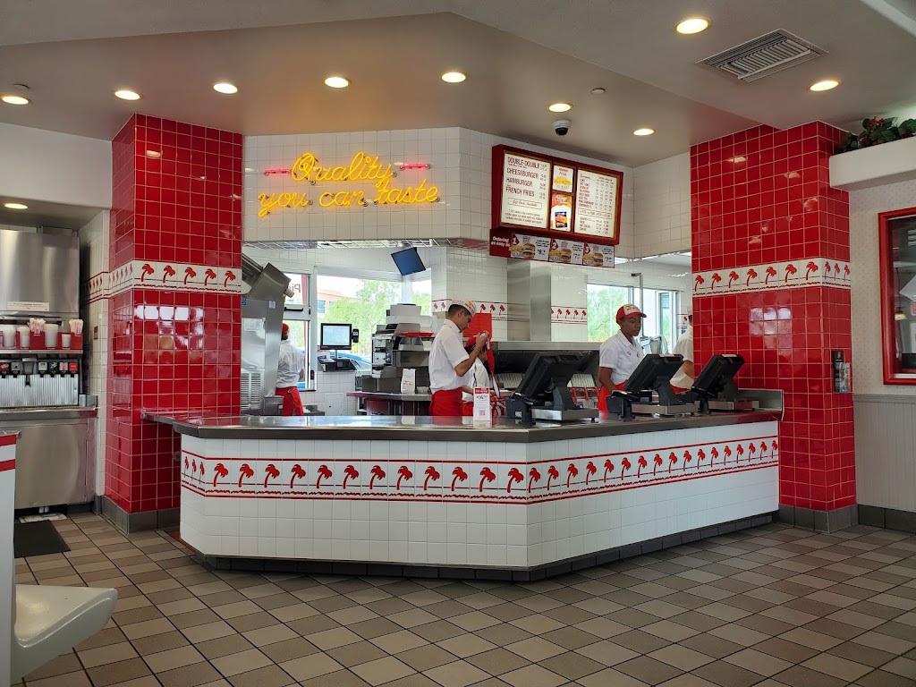 In-N-Out Burger | 19407 N 27th Ave, Phoenix, AZ 85027, USA | Phone: (800) 786-1000