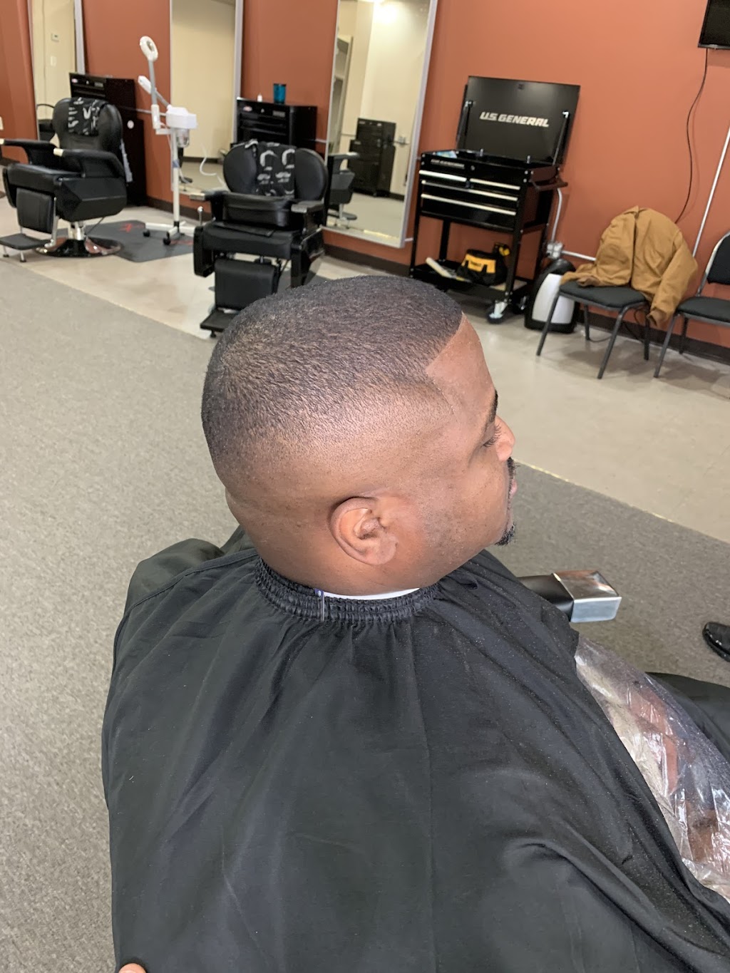 Refined Edge Barber Shop | 14130 Noblewood Plaza Suite 303, Woodbridge, VA 22193, USA | Phone: (571) 234-7909