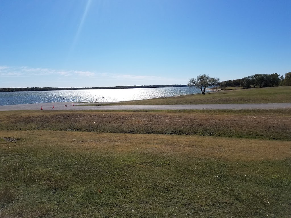 Lynn Creek Park at Joe Pool Lake | 5610 Lake Ridge Pkwy, Grand Prairie, TX 75052, USA | Phone: (972) 237-4120