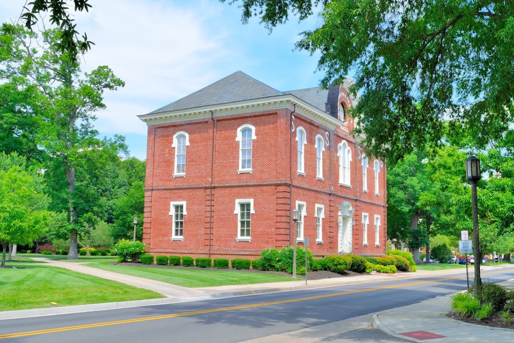 Randolph-Macon College | 114 College Ave, Ashland, VA 23005, USA | Phone: (804) 752-7200