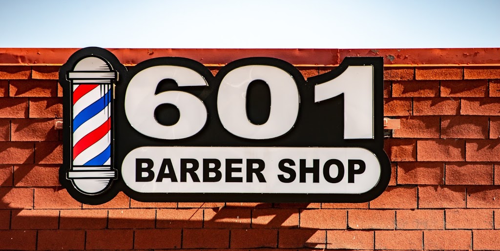 601 Barbershop and Salon | 236 W Bedford Euless Rd #4043, Hurst, TX 76053, USA | Phone: (817) 510-6682