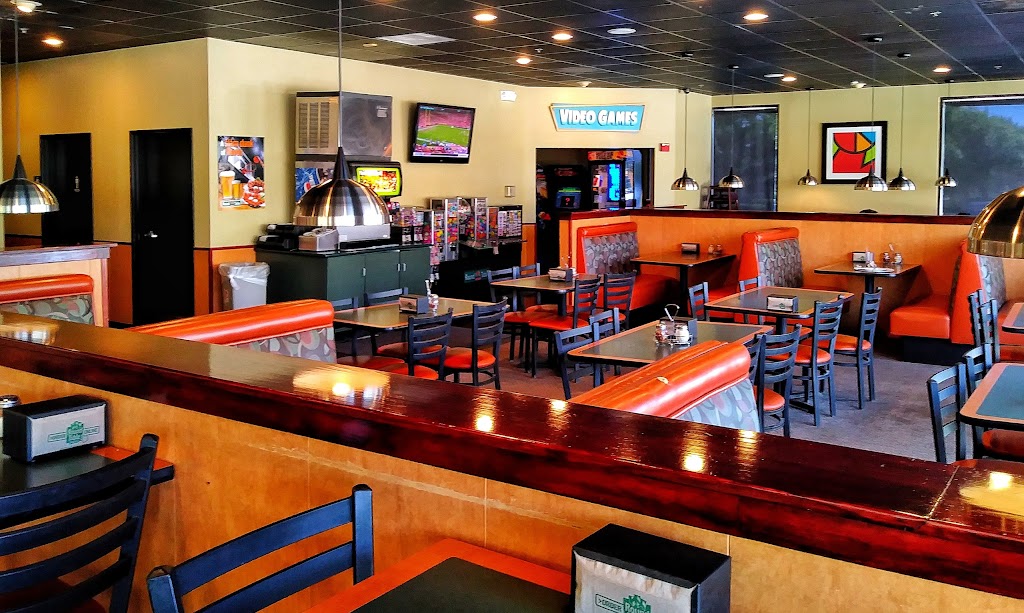 Round Table Pizza | 15002 Summit Ave, Fontana, CA 92336, USA | Phone: (909) 463-6500