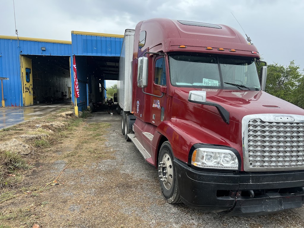 Truck Wash | 135 Conrads Ln, New Braunfels, TX 78130, USA | Phone: (830) 318-5884