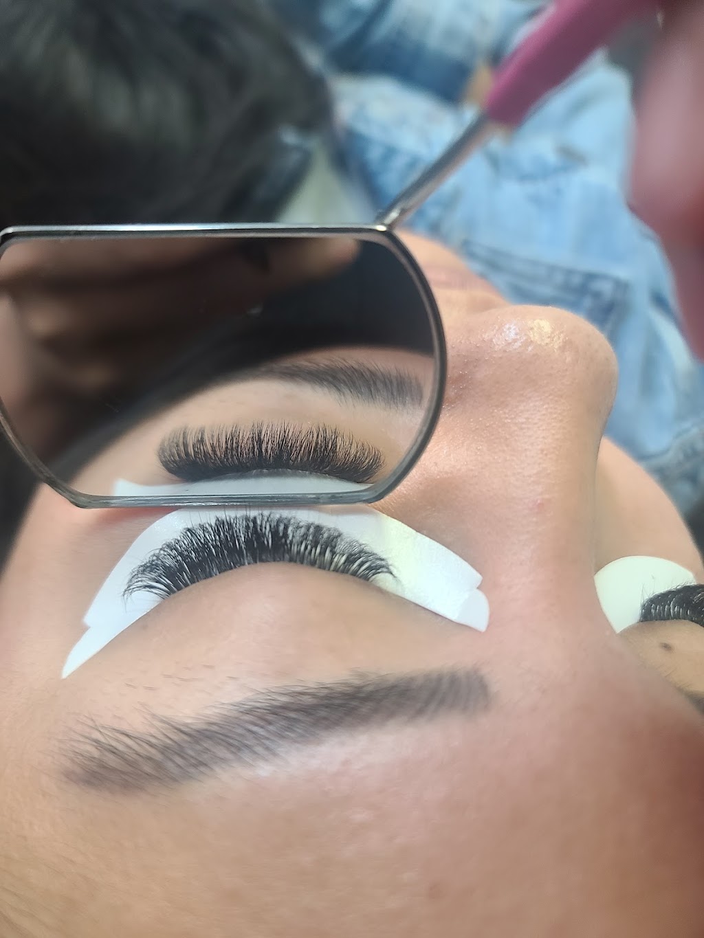 Lash Sesh LLC | 663 N Dixie Blvd Suite J, Radcliff, KY 40160, USA | Phone: (661) 350-1665