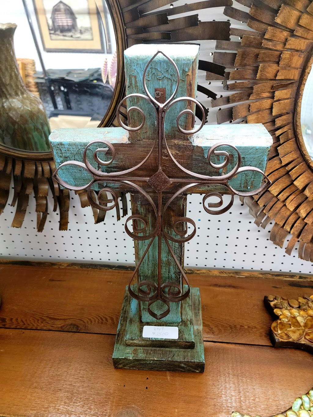 Simply Heaven Antique & Crfts | 2401 Main St, Caddo Mills, TX 75135, USA | Phone: (903) 527-0400