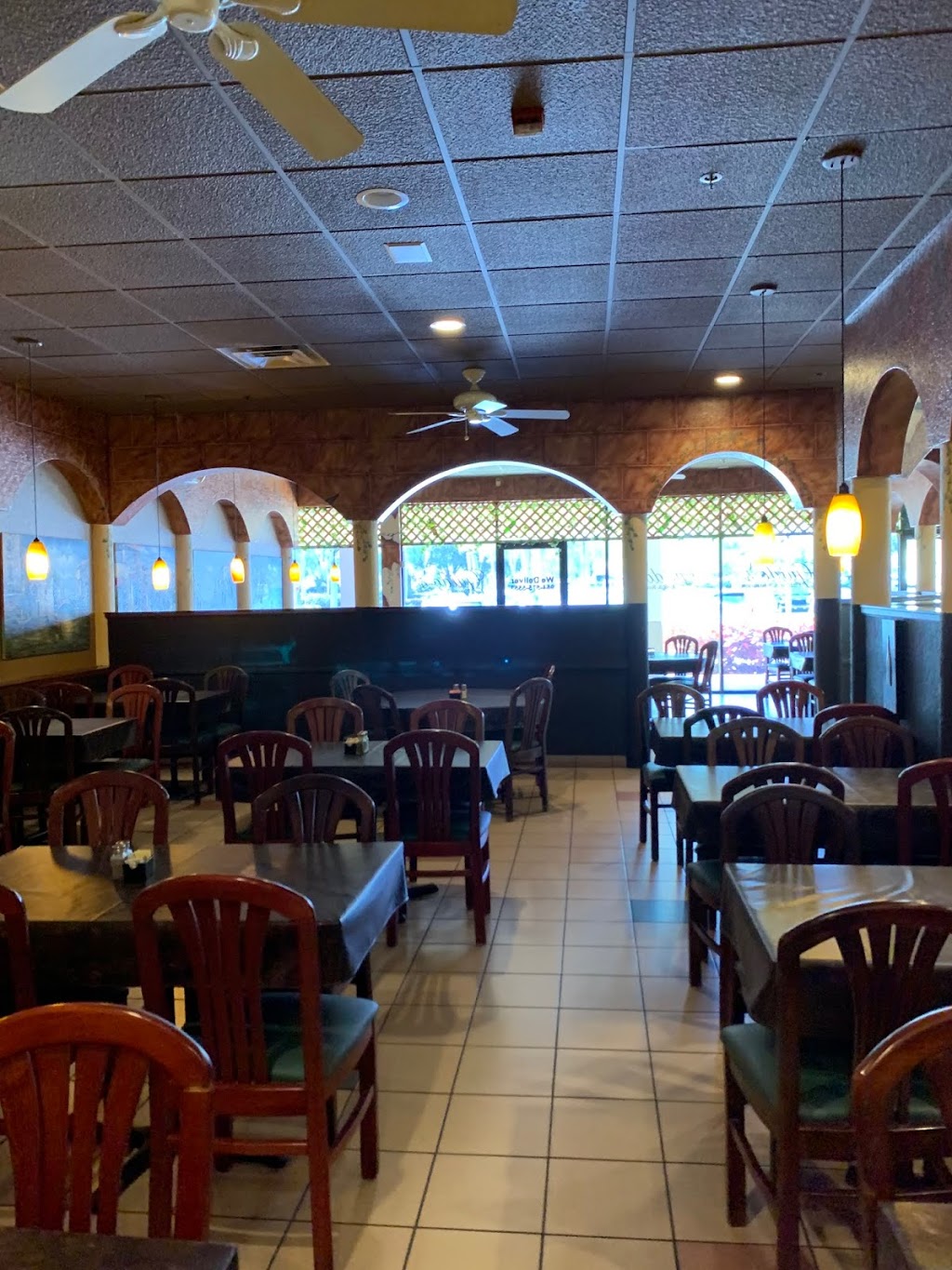 Guidos Pizzeria & Restaurant | Brookside Shopping Center, 10641 Wiles Rd, Coral Springs, FL 33076, USA | Phone: (954) 575-5553