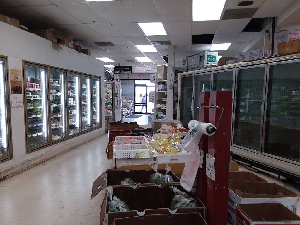 East East Oriental Market | 13365 Olive Blvd, Chesterfield, MO 63017, USA | Phone: (314) 205-1882