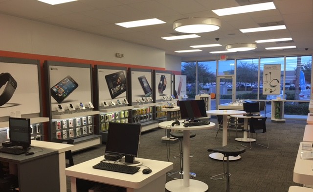 AT&T Store | 2701 Clearlake Rd Suite E, Cocoa, FL 32922, USA | Phone: (321) 296-5566